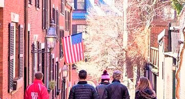 2023 Beacon Hill History + Scenic Photo Walking Tour (Small Group)