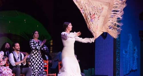 Tablao Flamenco El Palacio Andaluz Palacio del Embrujo Sevilla: Espectáculo Flamenco 11 mar - 06 may Desde 17,65 € — Día de la Madre en Sevilla