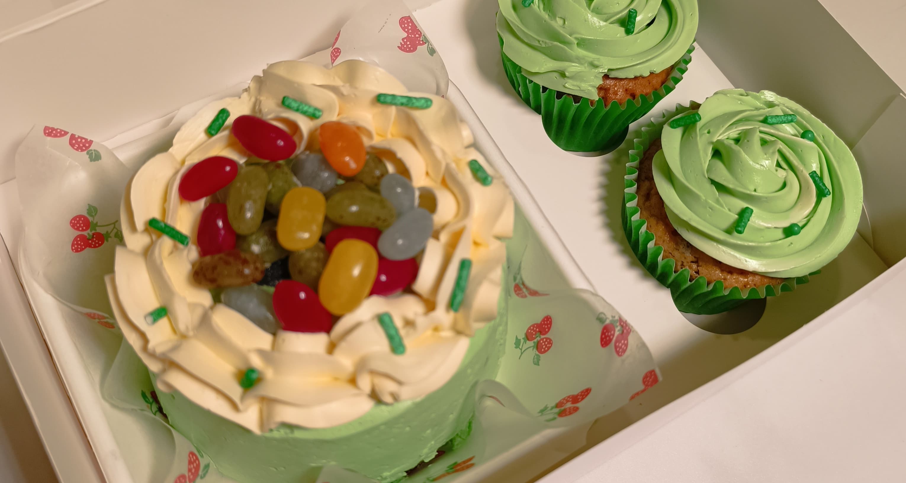 st pattys day cupcakes london