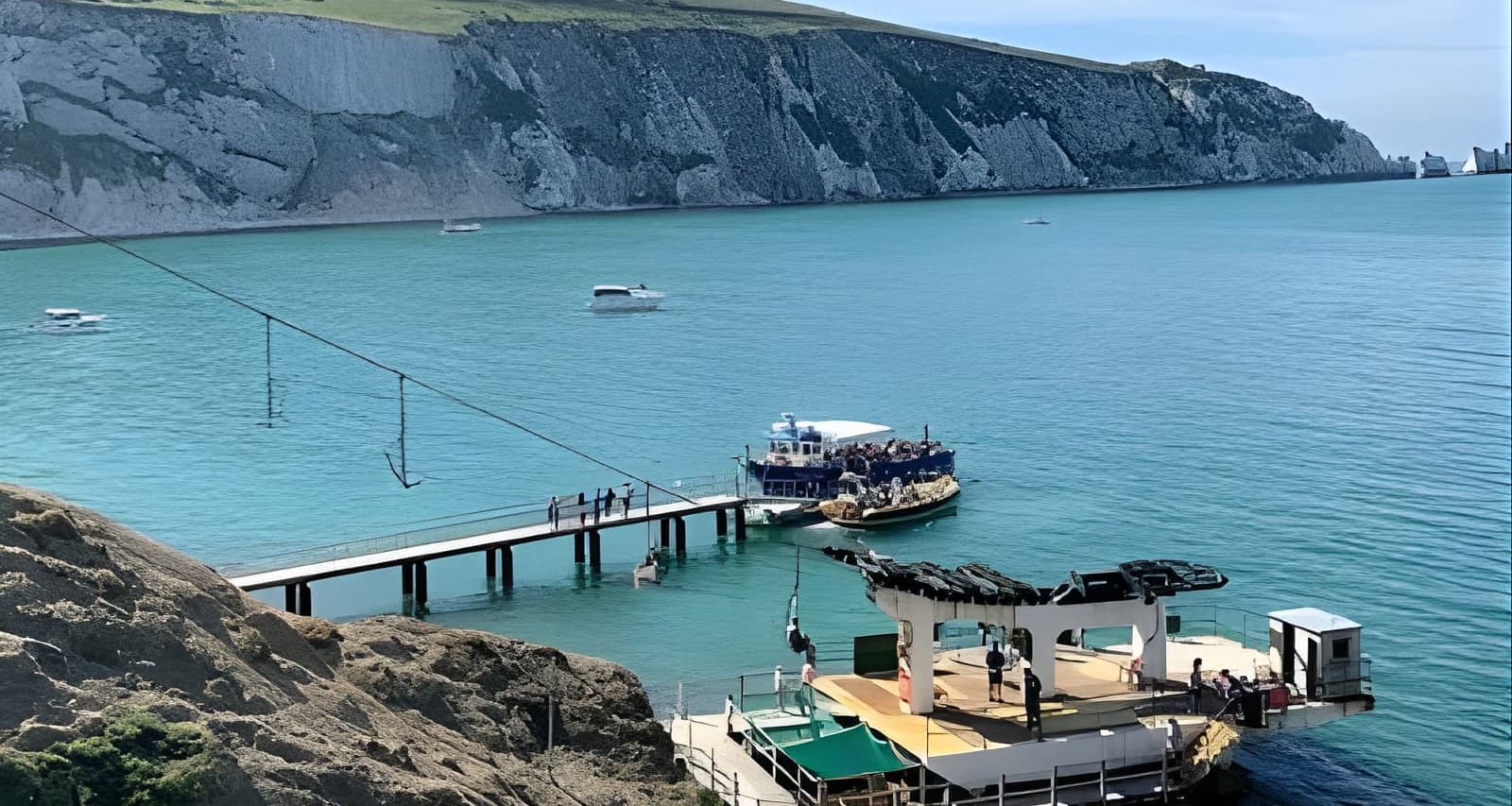 Isle of Wight Guided Day Tour from London