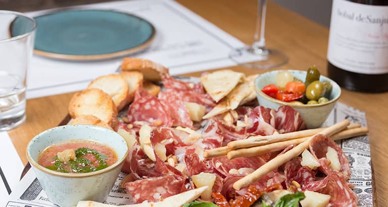 La Papardella La Pappardella: menú degustación a la italiana4.7(223) 11 mar - 31 dic 29,50 € — Día de la Madre en Valencia