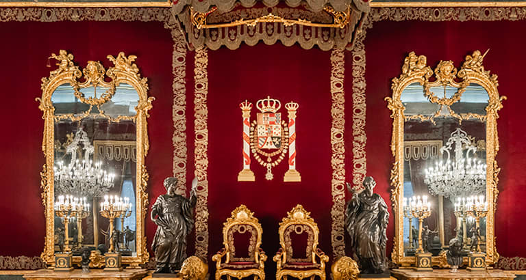 Palacio Real de Madrid Palacio Real de Madrid4.5(17514) 11 mar - 07 jun Desde 12,00 € — Día de la Madre en Madrid