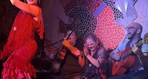 Tablao Flamenco El Toro y La Luna Tablao Flamenco El Toro y la Luna Espectáculo & Cena & Bebida4.6(44) 11 mar - 03 may D — Día de la Madre en Valencia
