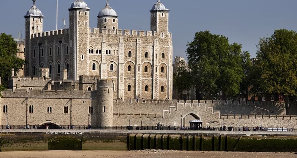 Tower of London: An Iconic and Intriguing Location!