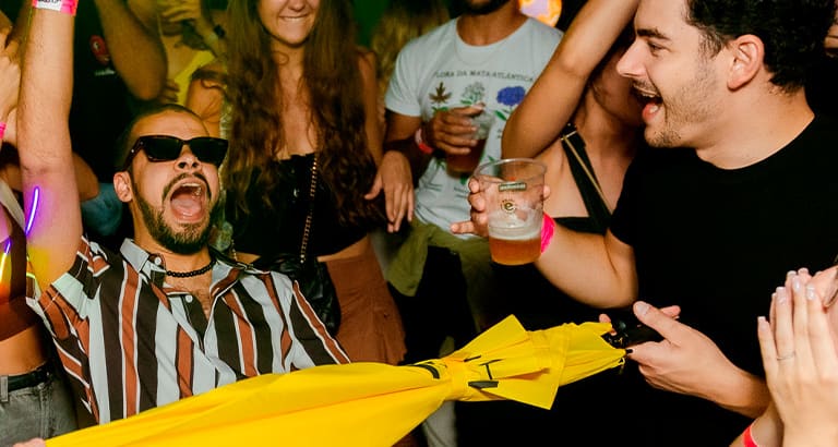 Pub Crawl Lisboa