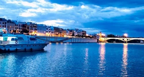 Costurero de la Reina Sevilla: Paseo en barco + Comida o Cena de 5 platos + Bebidas ilimitadas4.2(14) 11 mar - 03 may 69 — Día de la Madre en Sevilla