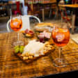 Aperol Spritz + tabla de queso en Mercato Italiano