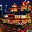 Tour of Singapore's Must Try Local Vegetarian Food + Buddhism Culture