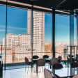 Ginkgo Sky Bar: menú Burger time en rooftop acristalado