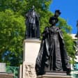 The Life & Legacy of Queen Elizabeth II-A Royal Private Tour