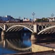 Triana puente y aparte