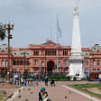Walking Tour of the Plaza de Mayo in Buenos Aires