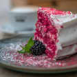 El Kiosko: tarta Pink Velvet por el Día Internacional del Cáncer de Mama