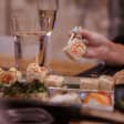 La cena con más rollo en La Carlota: menú de makis para compartir