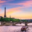 Dîner de Saint-Valentin au pied de la Tour Eiffel et Croisière sur la Seine