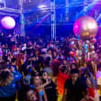 Fiesta HOLI Ball en Bar Code