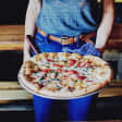 Pizza hecha a mano y cerveza, ¿hay algo mejor?