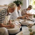 ﻿Pottery course on the wheel in English