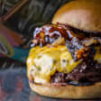 ﻿Espacio Vino: hamburger workshop with Juancho's BBQ