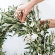 ﻿Workshop of wreaths with dried summer flowers.