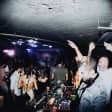Maggies: el club de house de moda, ¡con copa o botella!