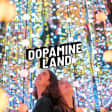 Dopamine Land: Una experiencia multisensorial