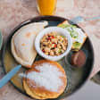 Brunch com bar aberto no TOPO Chiado