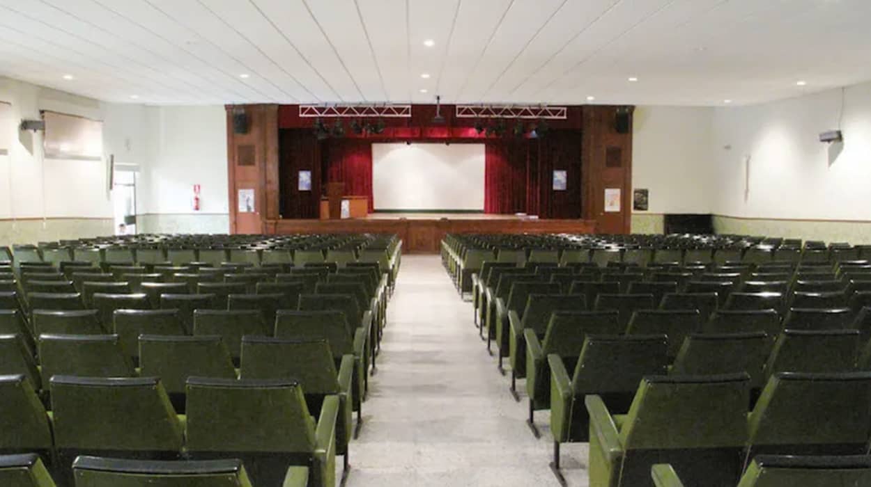 Carmel College