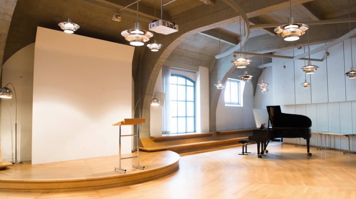 Französische Kirche - Nicolas Manuel Saal
