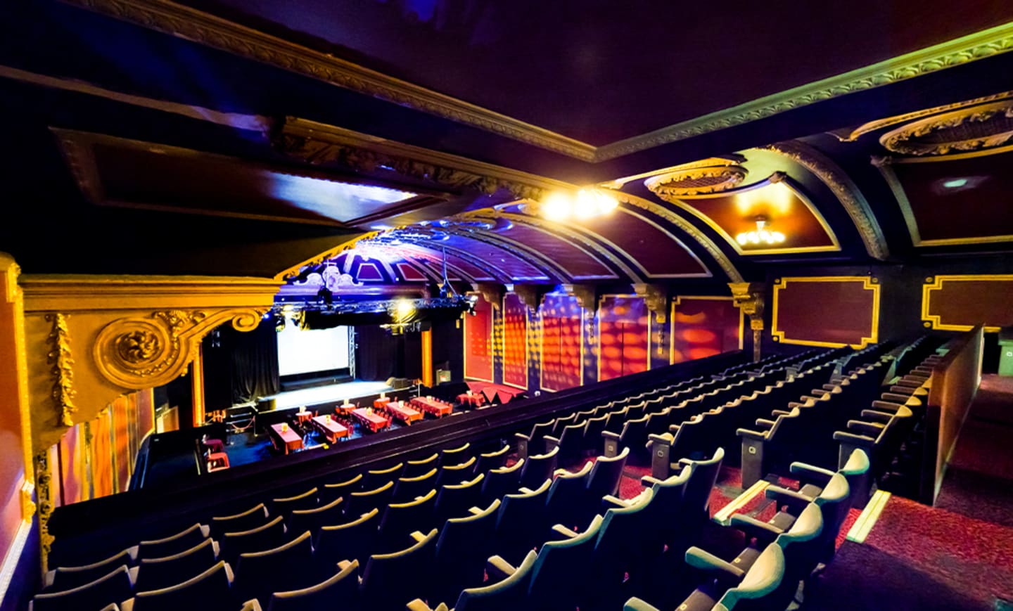 Komedia 2