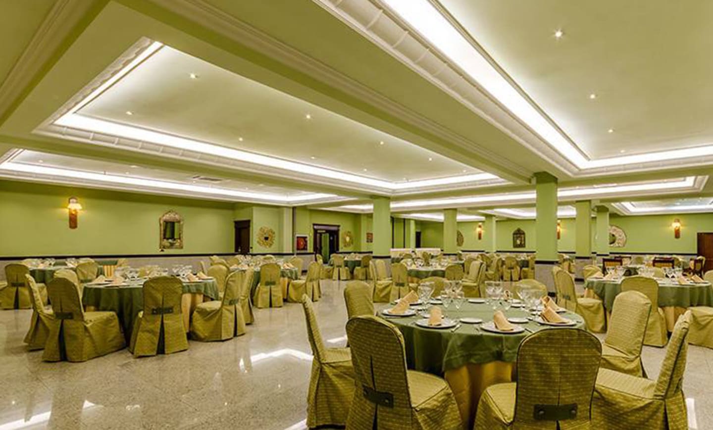Hotel Infanta Cristina 1