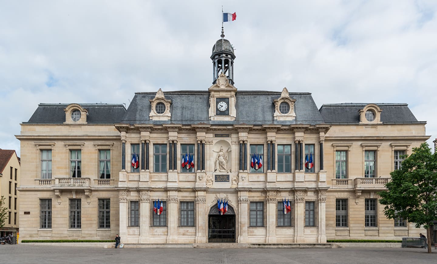 Hôtel de Ville 1