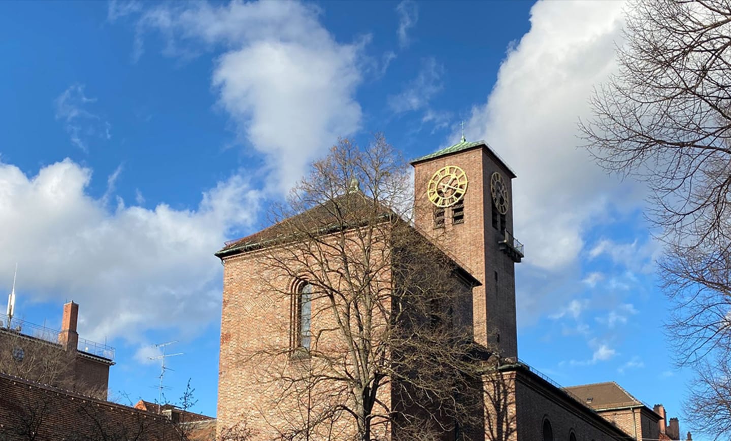 Auferstehungskirche München 1