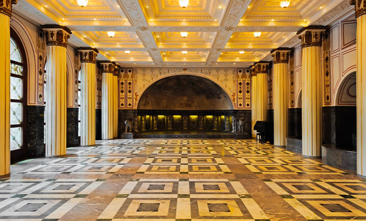 Marmorsaal im Weißenburgpark GmbH 1