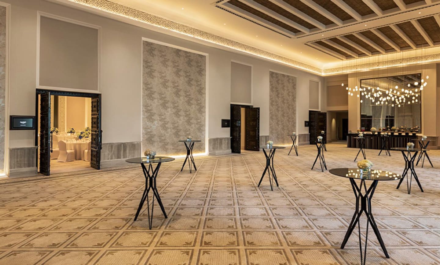 Al Majlis Madinat Jumeirah Mina A’Salam 2