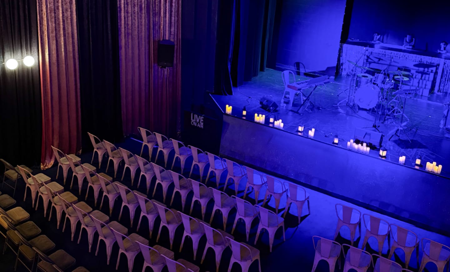 Cabaret Étoile Bleue 1