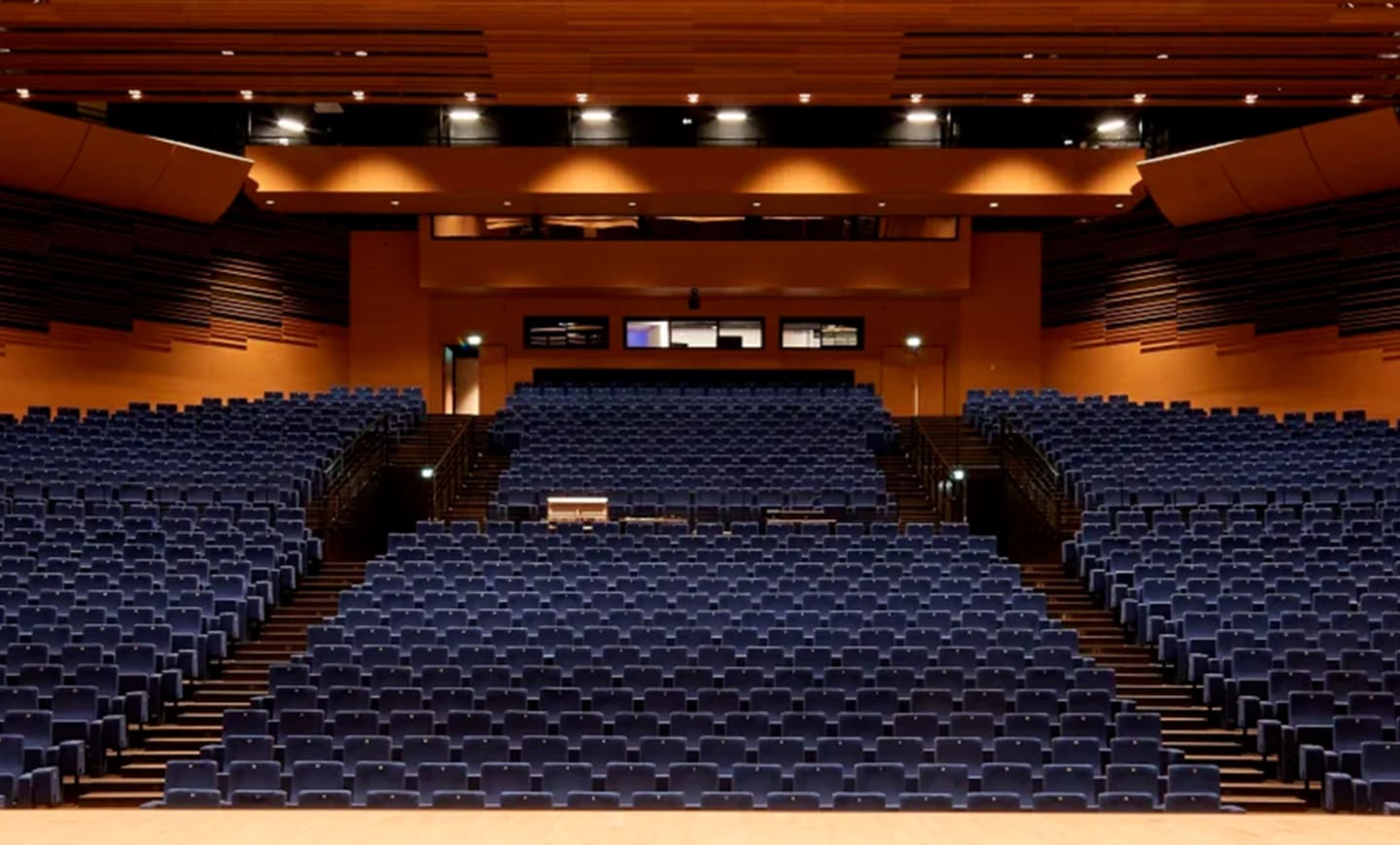 Centre de Congrès Jean Monnier 3