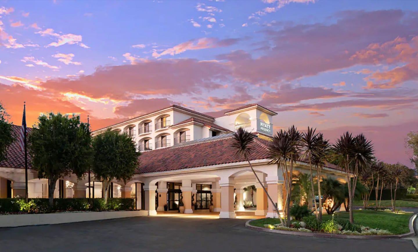 Hyatt Regency Westlake 1