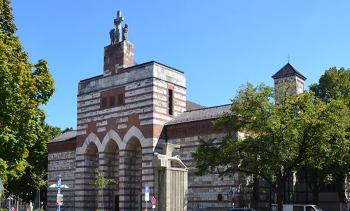 Kath. St. Johann Baptist Neu-Ulm 1