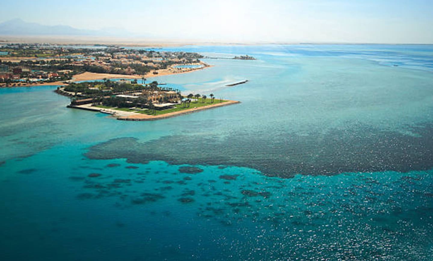 El Gouna Conference and Culture Centre (Festival Plaza) 2