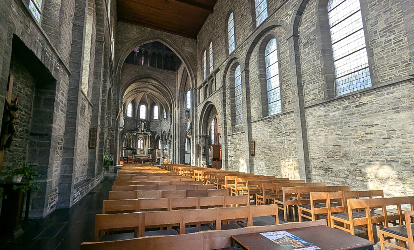 Église Saint-Quentin 1