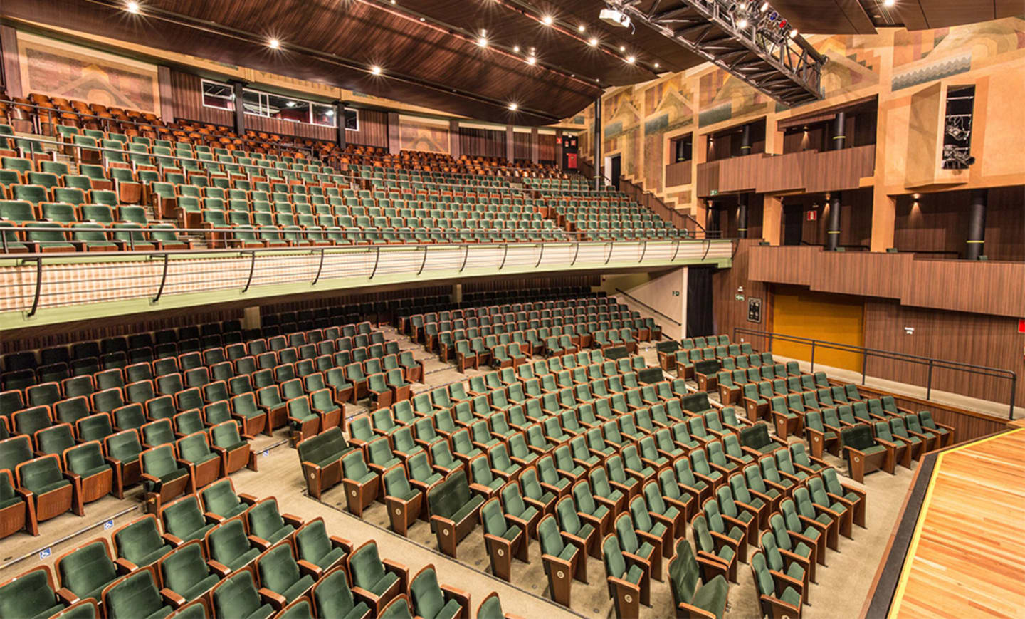 Cine Theatro Brasil 1