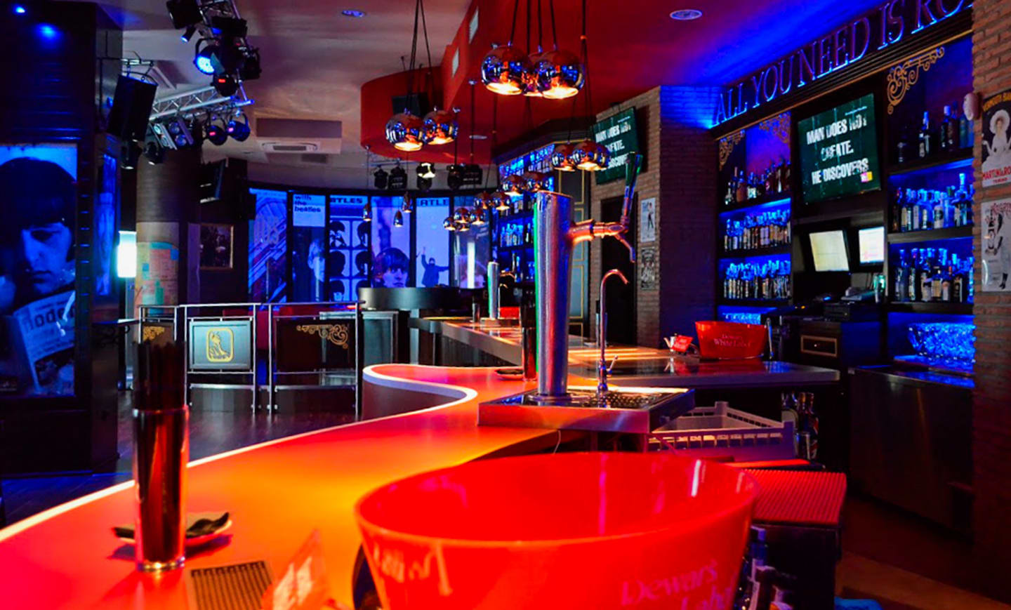 Sala Long Rock 1