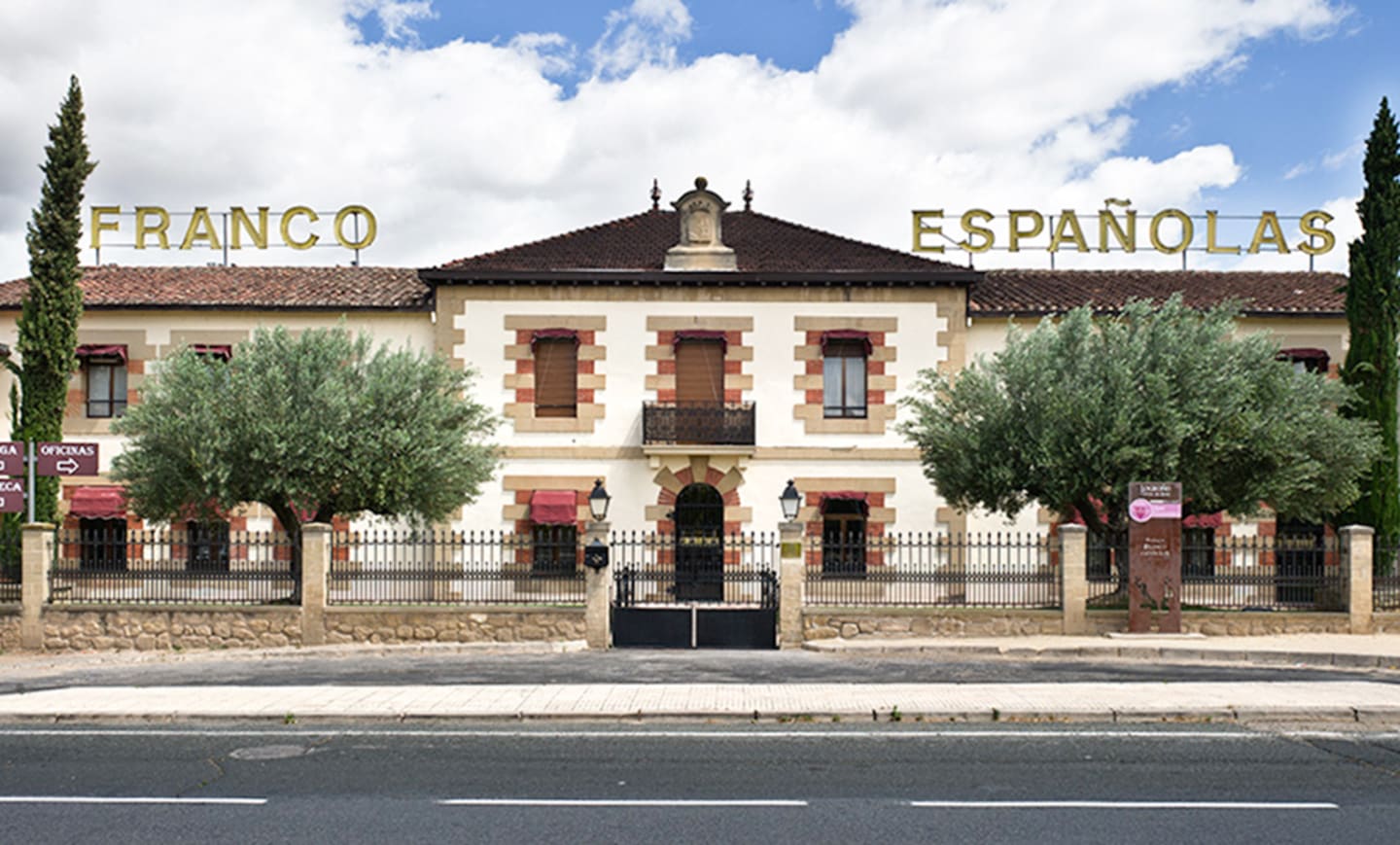 Bodegas Franco Españolas 1