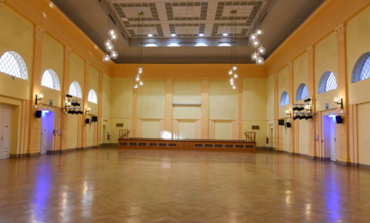 Salle des fêtes de la Bourse 2