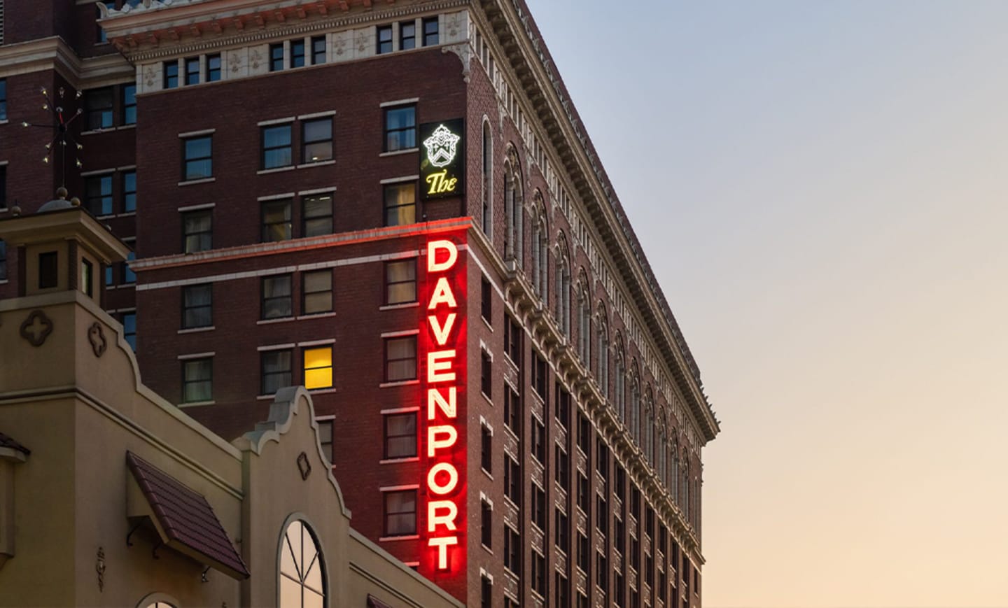 Davenport Hotel, Autograph Collection 2