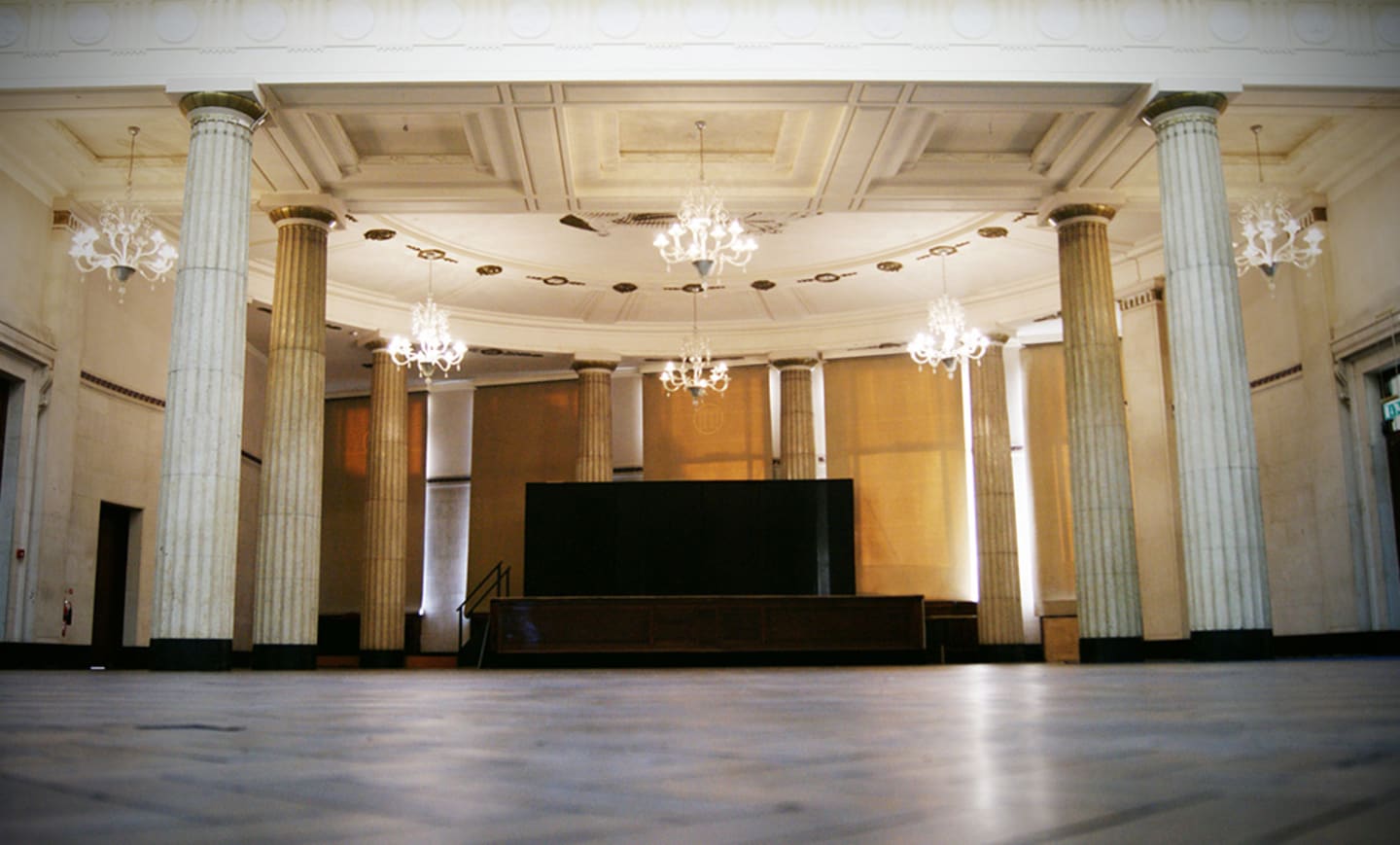 Portland House 1
