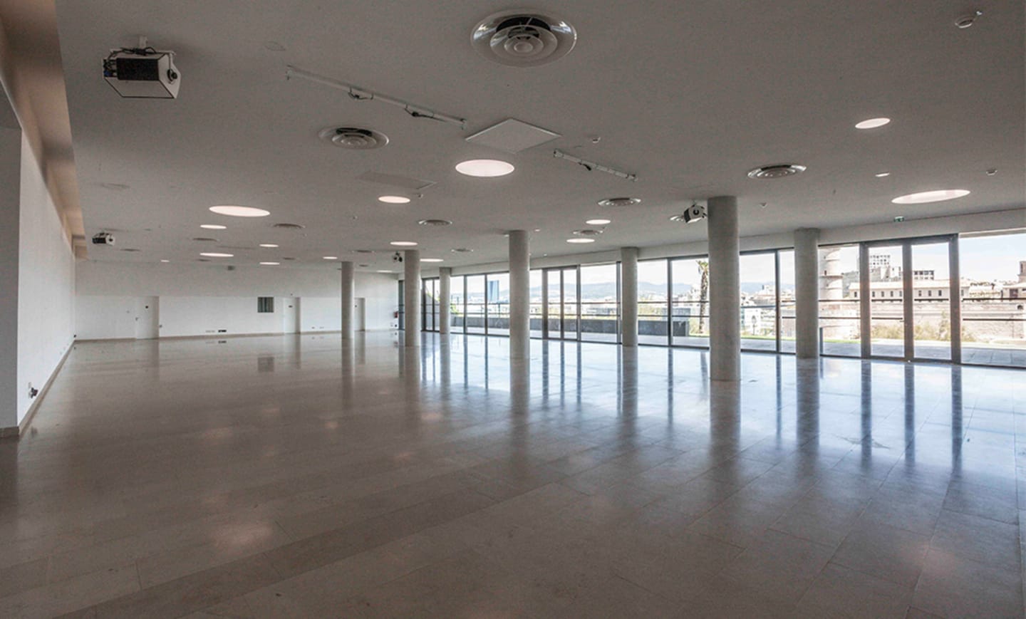 Palais du Pharo 2