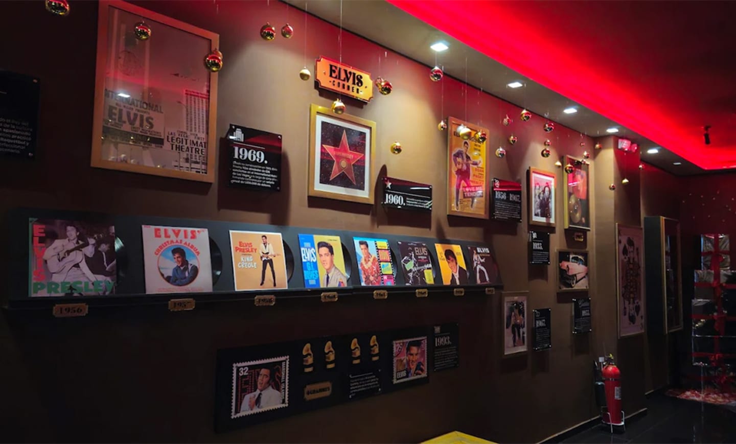 Elvis Night Club & Diner 1