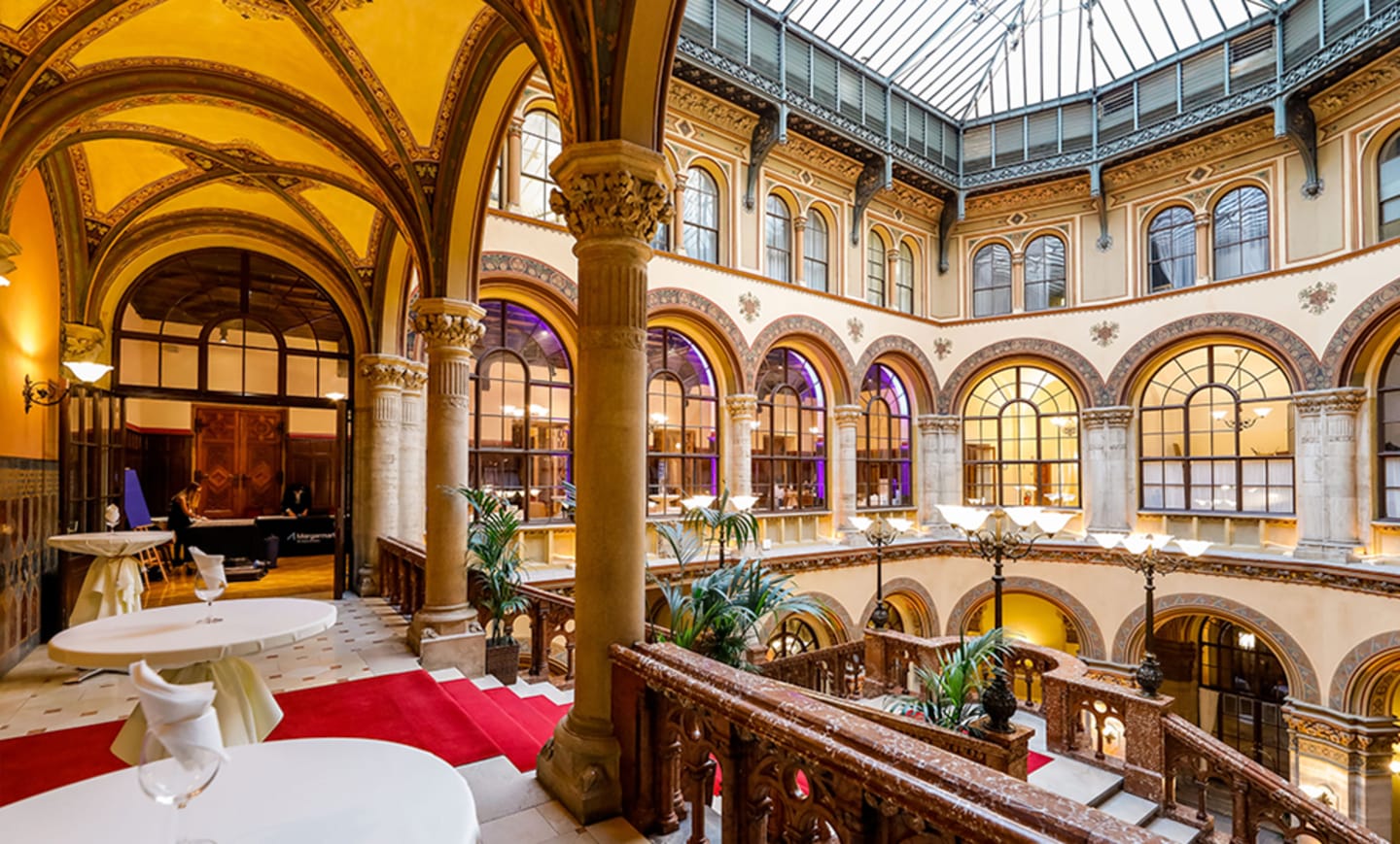 Palais Ferstel 2